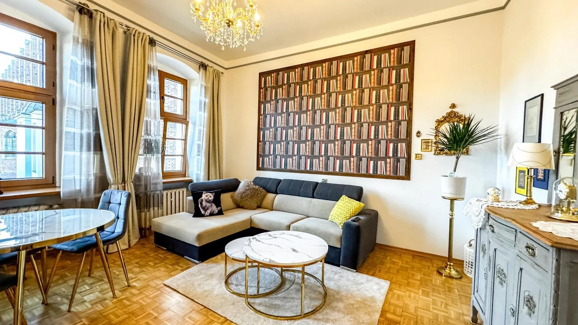Luxury Decor & Amazing Island Views, Center! 5Mins Rynek Apartment Wroclaw Poland