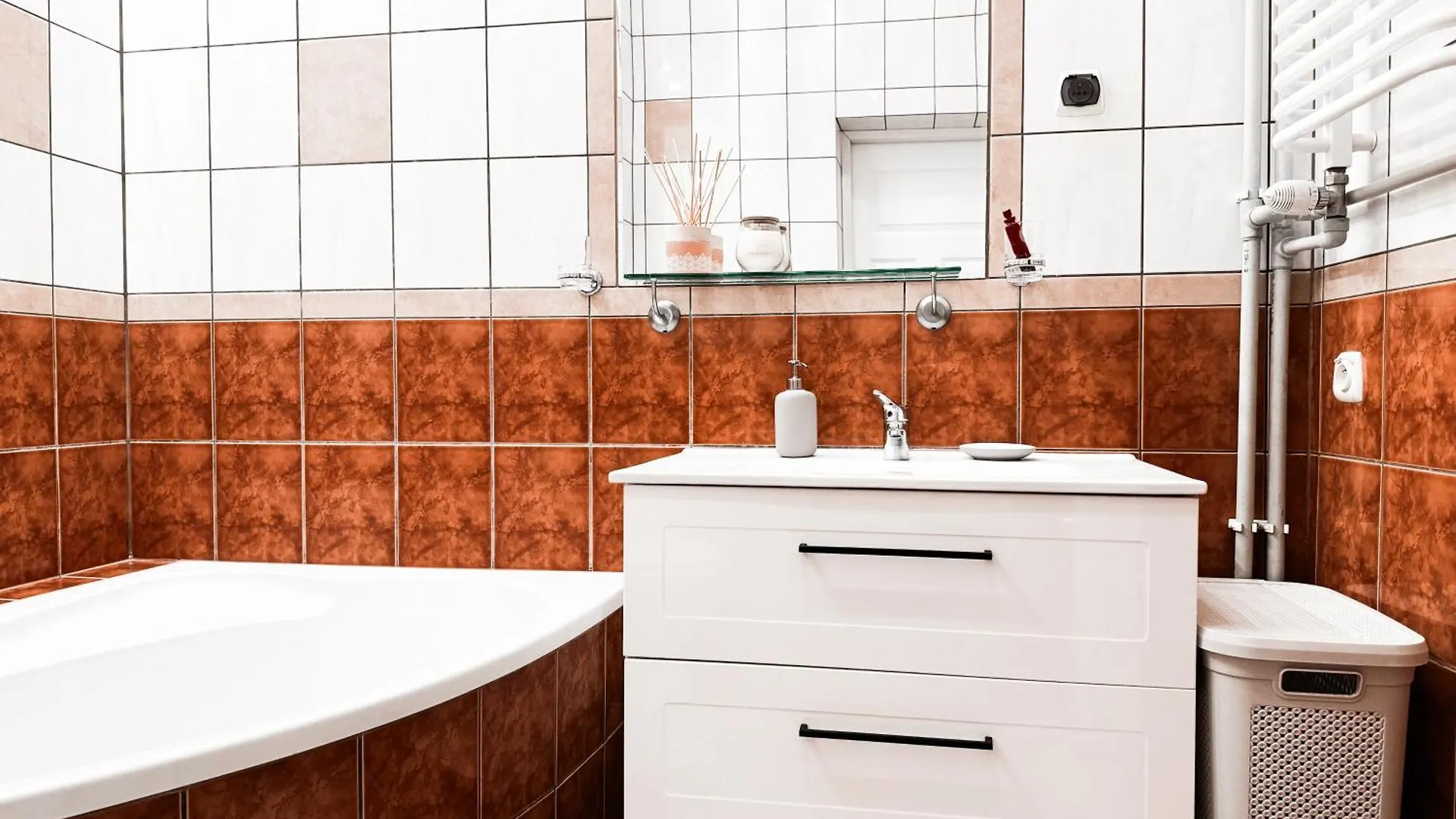 Luxury Decor & Amazing Island Views, Center! 5Mins Rynek Apartment Wroclaw