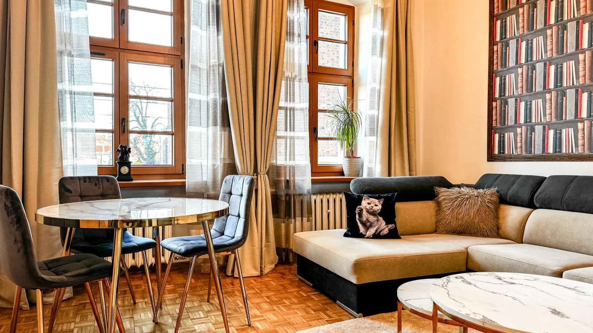 Luxury Decor & Amazing Island Views, Center! 5Mins Rynek Apartment Wroclaw